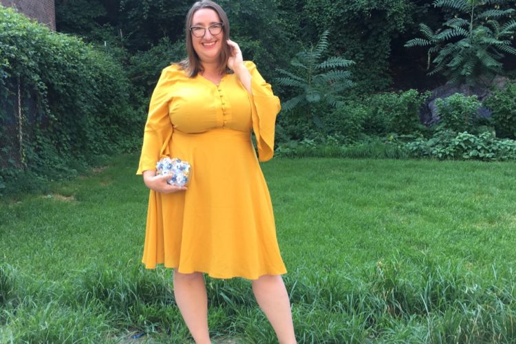 Color Trend Saffron Yellow Curvily