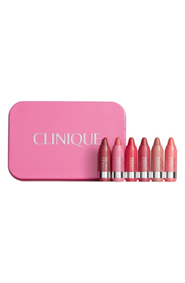 Clinique's FREE 7-Piece Gift at Macy's! - Holyoke Mall
