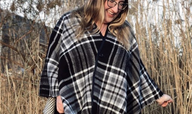 Cozy Holiday Goodness with Catherines – Curvily